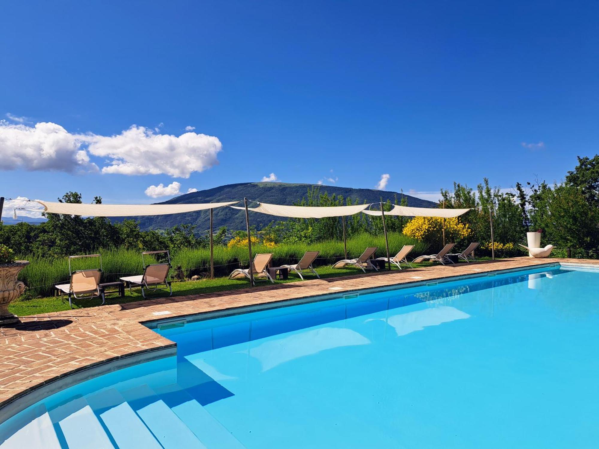 Le Ginestre Apartments Асизи Екстериор снимка