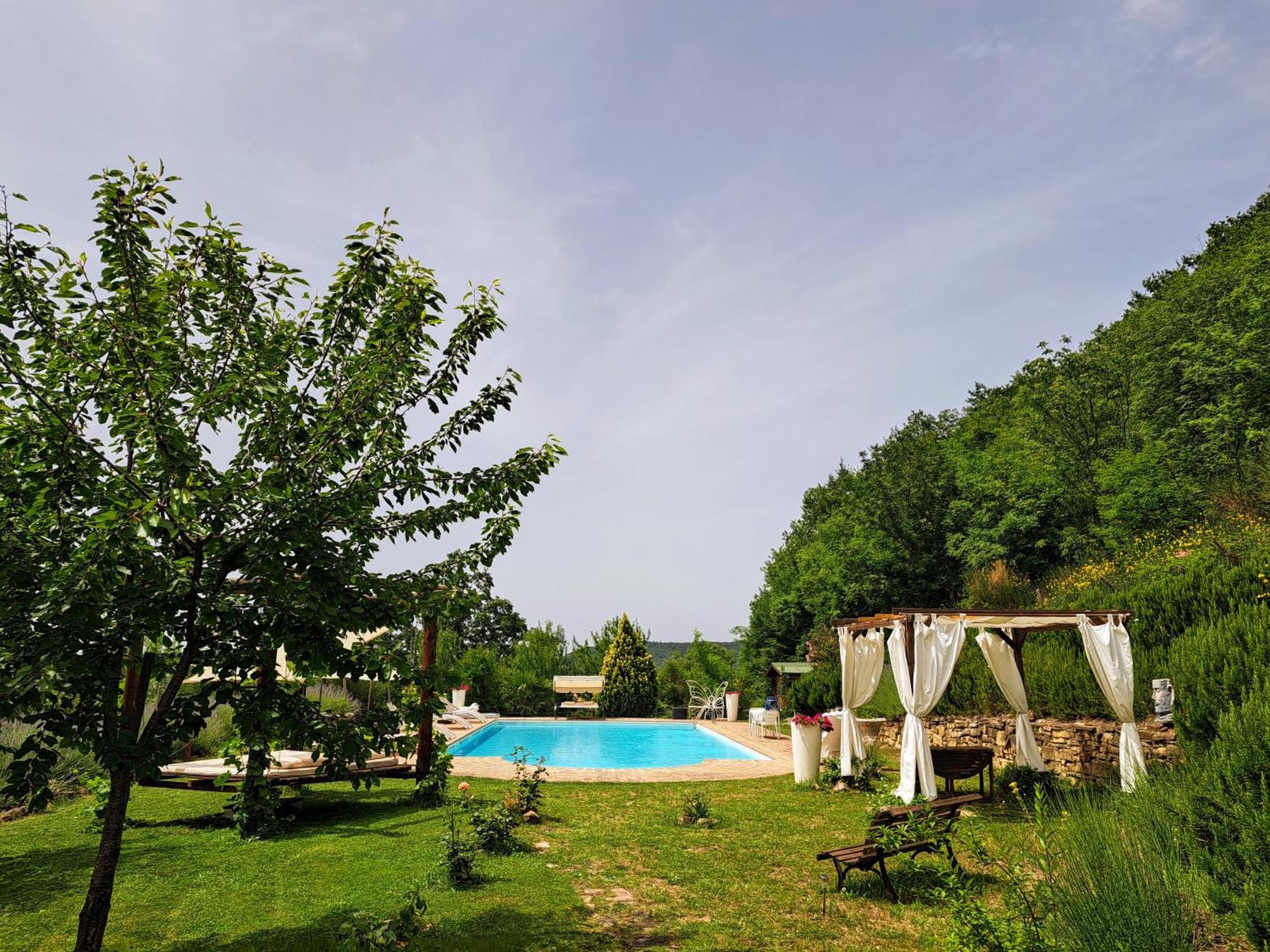 Le Ginestre Apartments Асизи Екстериор снимка